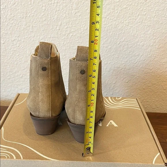 Patina / Portland Leather Dakota Western Boot - Taupe- Size 7.5 - Picture 4 of 11